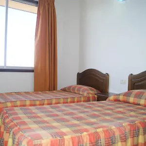 apartamentos-los-saltos.in-canary-islands.com/